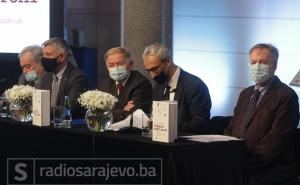 U Vijećnici predstavljena knjiga Ive Komšića